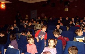 AU CINEMA